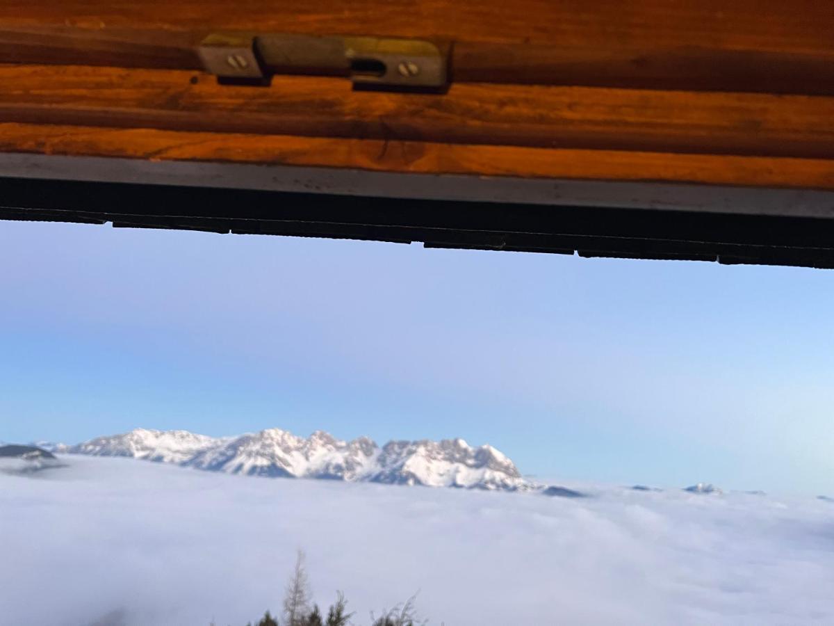 Hocheckhuette On Top Of The Kitzbuehel Hahnenkamm Mountain Exterior photo